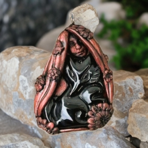 Obsidian Fox and goddess